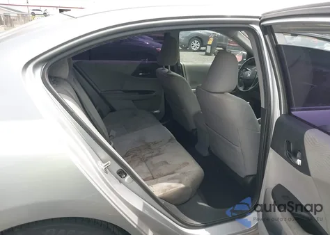 2015 Honda Accord Lx z USA, uszkodzony, nr VIN 1HGCR2F30FA106226